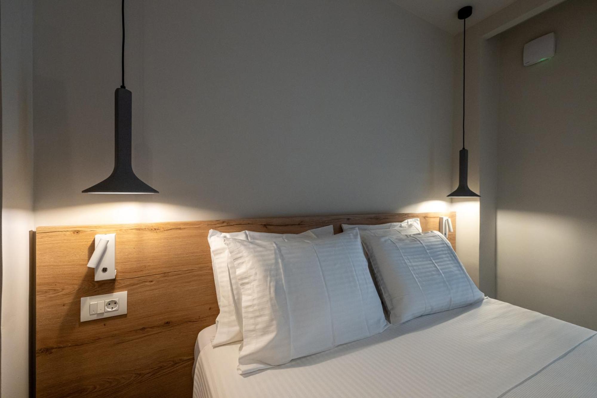 Asklipiou Cube - Kalamata Mediterranean Suites מראה חיצוני תמונה