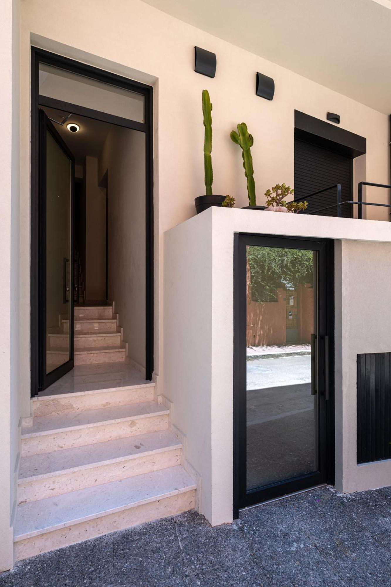 Asklipiou Cube - Kalamata Mediterranean Suites מראה חיצוני תמונה