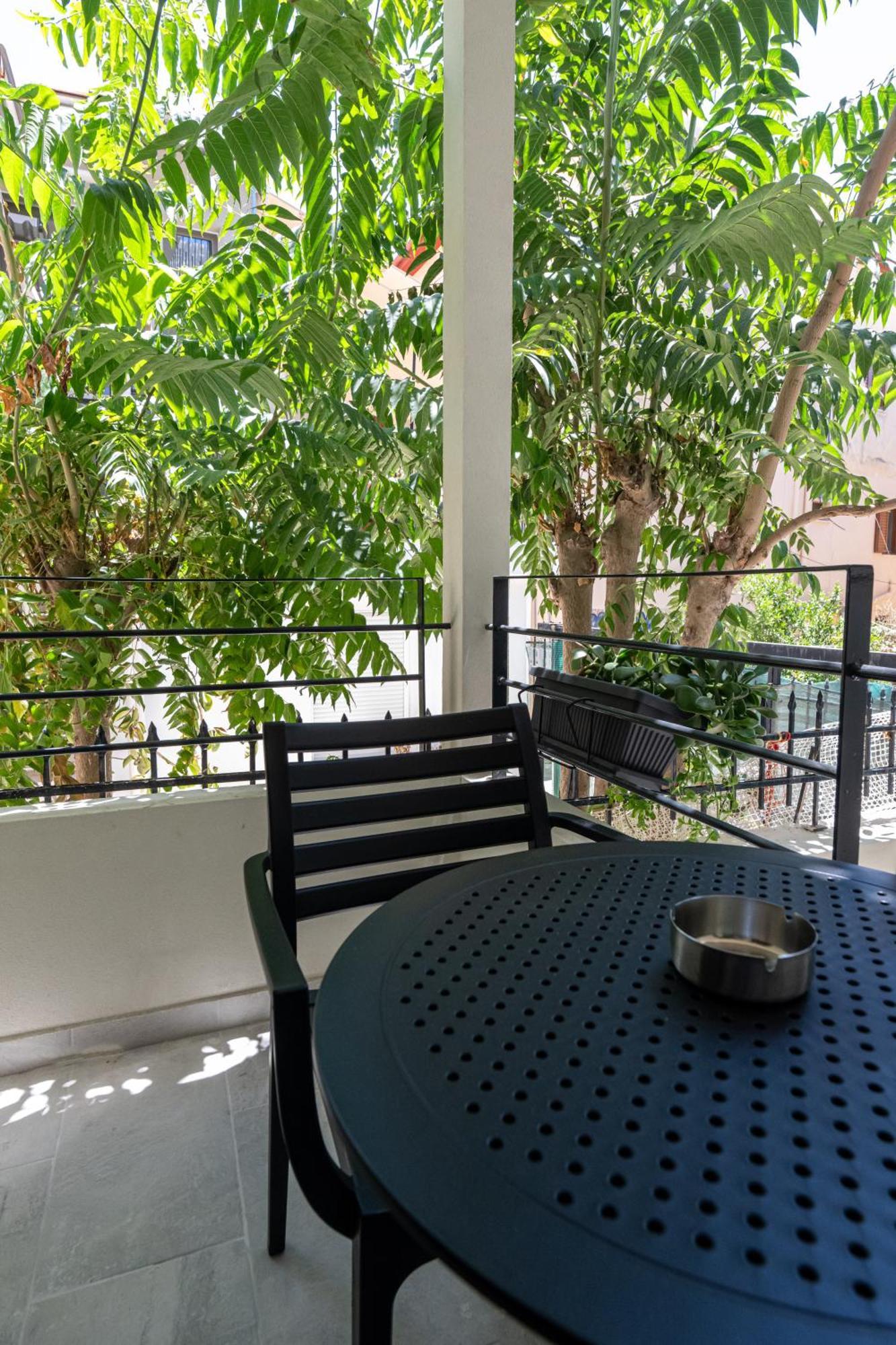 Asklipiou Cube - Kalamata Mediterranean Suites מראה חיצוני תמונה